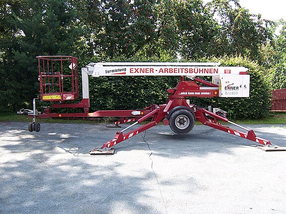 Anhänger Arbeitsbühne TMT 150 Anhänger Arbeitsbühne TMT 150