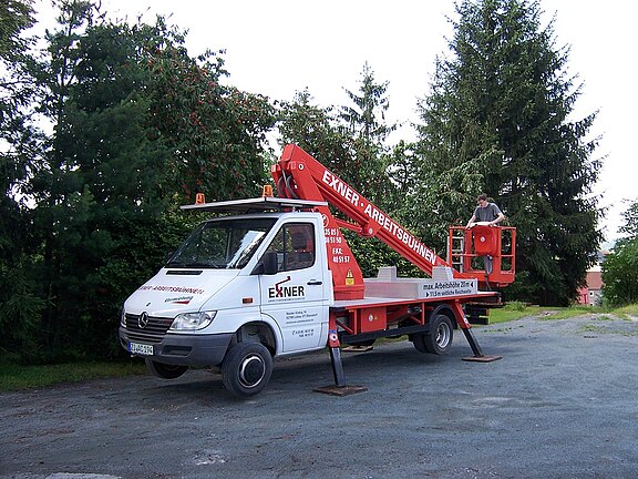 LKW-Arbeitsbühne TA 19 LKW-Arbeitsbühne TA 19