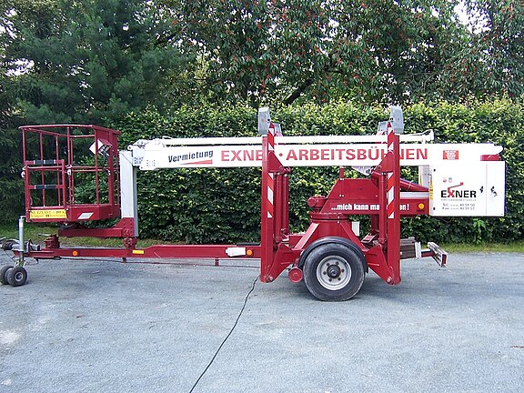 Anhänger Arbeitsbühne TMT 150 Anhänger Arbeitsbühne TMT 150